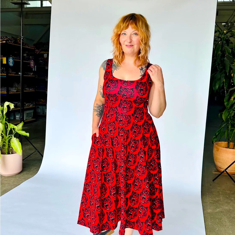 Nooworks Wolverine Vacation Dress